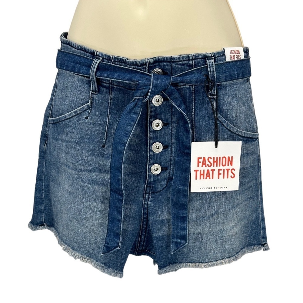 Celebrity Pink Button Fly Cut Off Paper Bag Denim Shorts - Blue - size 11
